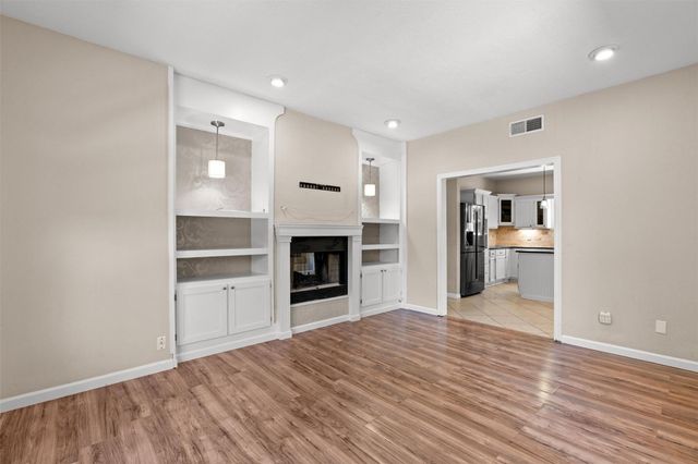 141 Pine View LOOP, Bastrop, TX 78602