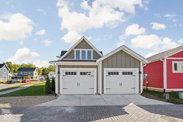 5713 Upper Garden Way, Zionsville, IN 46077