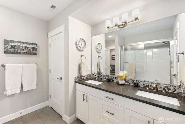 3922 Scott Lane, Gig Harbor, WA 98335