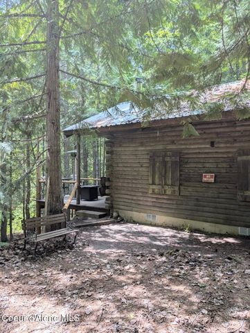 1628 Morris Rd, Naples, ID 83847