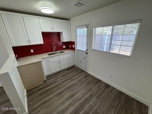 502 E Cody Drive, Phoenix, AZ 85040