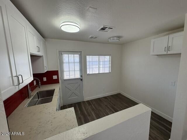 502 E Cody Drive, Phoenix, AZ 85040