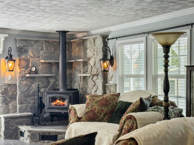 4869 Slans Island Road, Hollywood, SC 29449