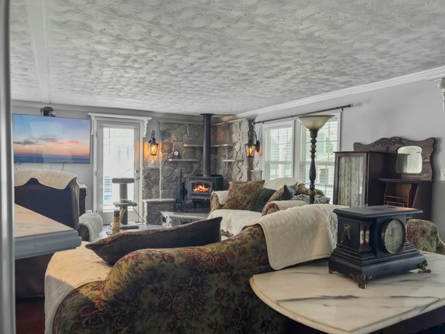 4869 Slans Island Road, Hollywood, SC 29449