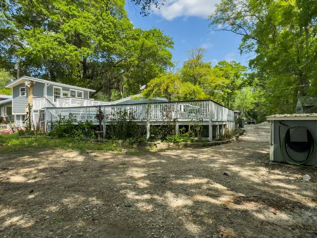 4869 Slans Island Road, Hollywood, SC 29449