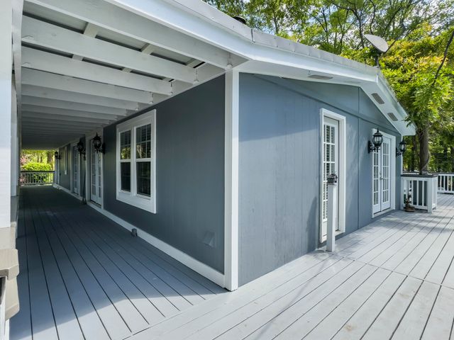 4869 Slans Island Road, Hollywood, SC 29449