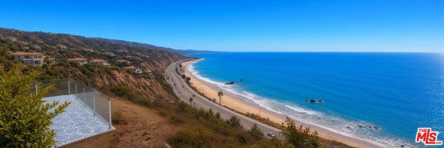 18222 Coastline Drive, Malibu, CA 90265
