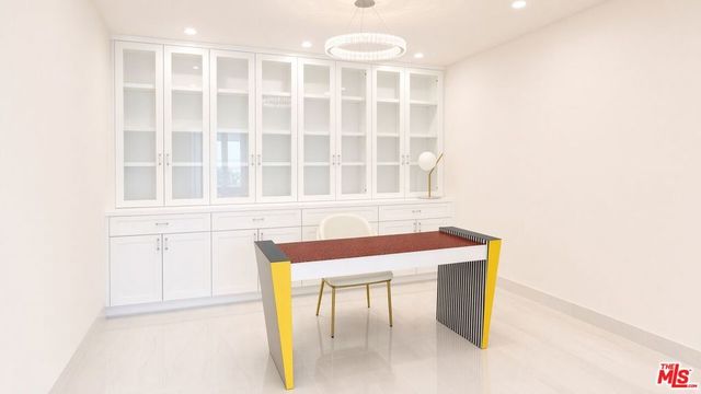 18222 Coastline Drive, Malibu, CA 90265