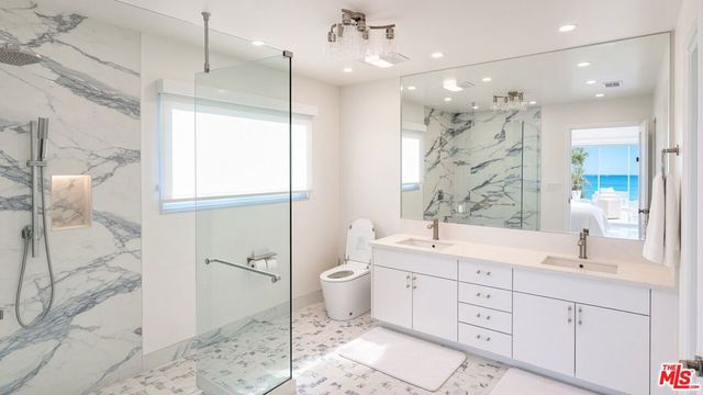 18222 Coastline Drive, Malibu, CA 90265