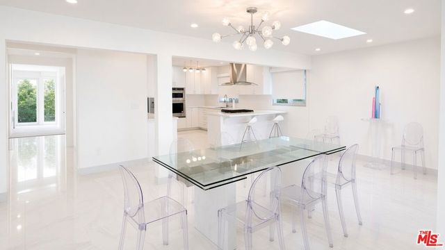 18222 Coastline Drive, Malibu, CA 90265
