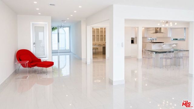 18222 Coastline Drive, Malibu, CA 90265