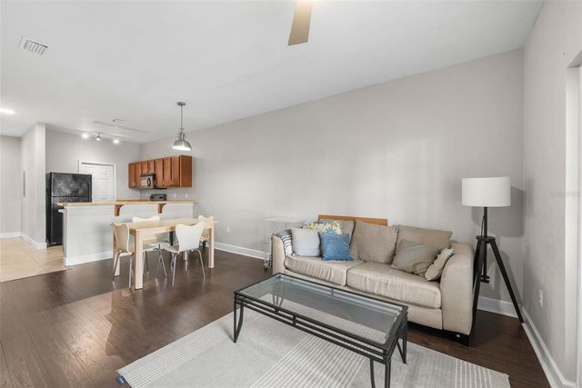 2927 SW 35TH PLACE 113, Gainesville, FL 32608