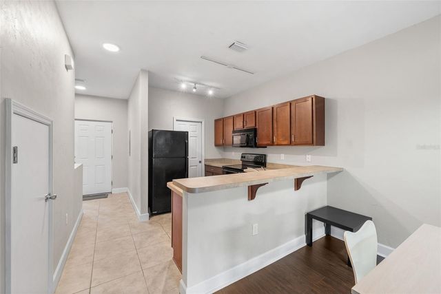 2927 SW 35TH PLACE 113, Gainesville, FL 32608