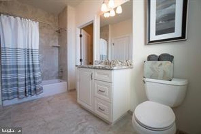 107 LEXINGTON MANOR, Glenmoore, PA 19343