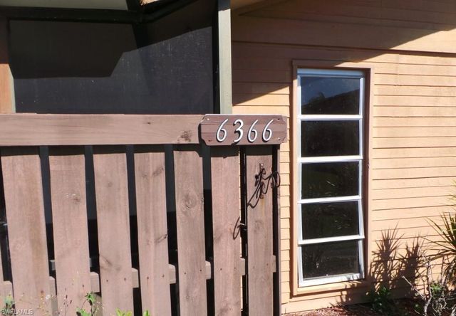 6366 Royal Woods DR, Fort Myers, FL 33908