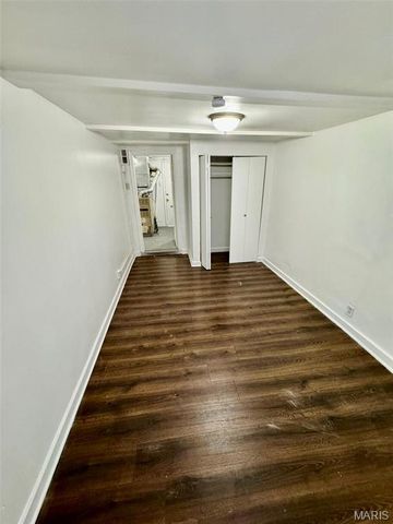 10132 Duke Drive, St Louis, MO 63136