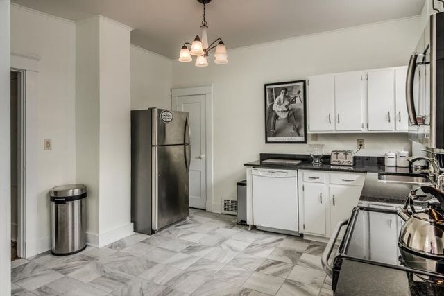 1014 17th Ave, S, Nashville, TN 37212