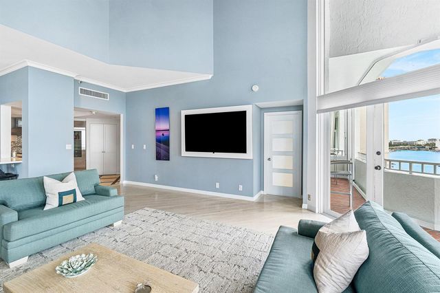 300 SE 5th Avenue PH 8120, Boca Raton, FL 33432