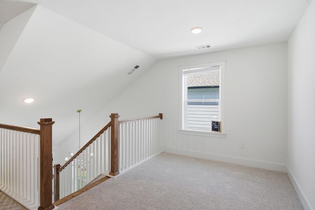 132 Portico Pl, La Vergne, TN 37086