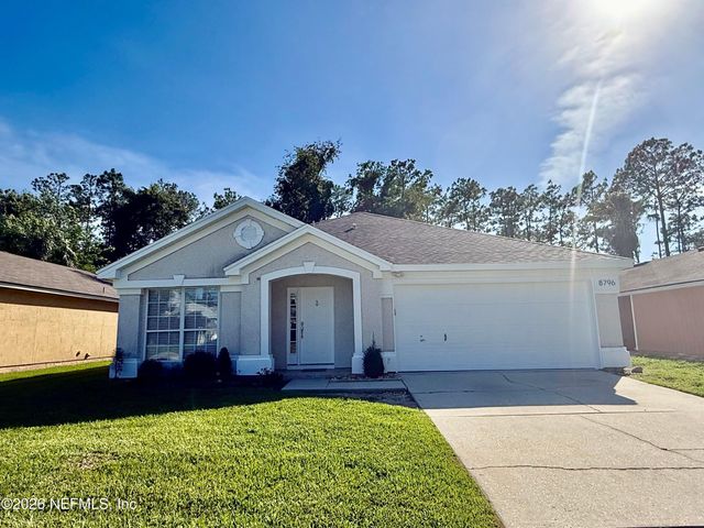 8796 CHAMBORE Drive, Jacksonville, FL 32256