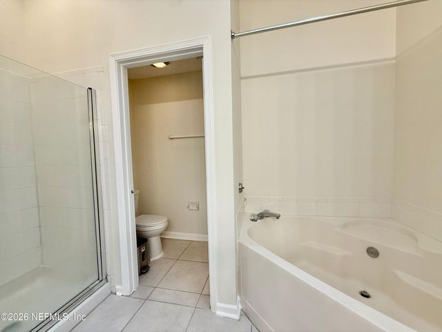 8796 CHAMBORE Drive, Jacksonville, FL 32256