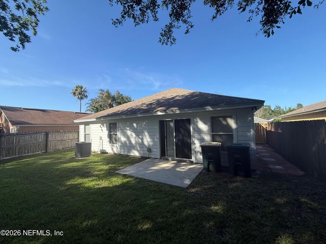 8796 CHAMBORE Drive, Jacksonville, FL 32256