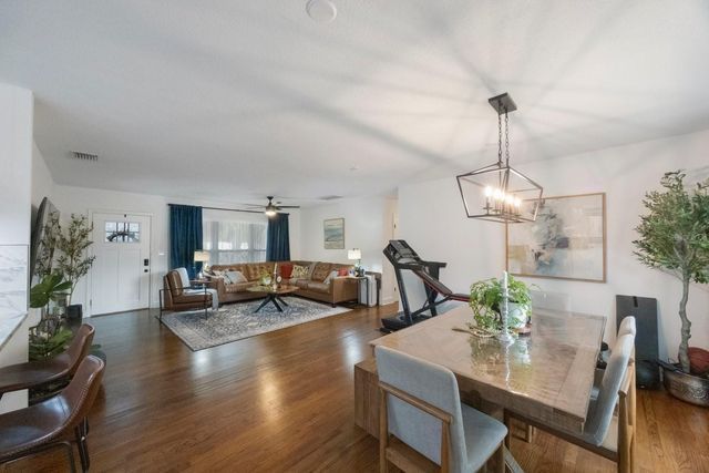 2504 W FLETCHER AVENUE, Tampa, FL 33618