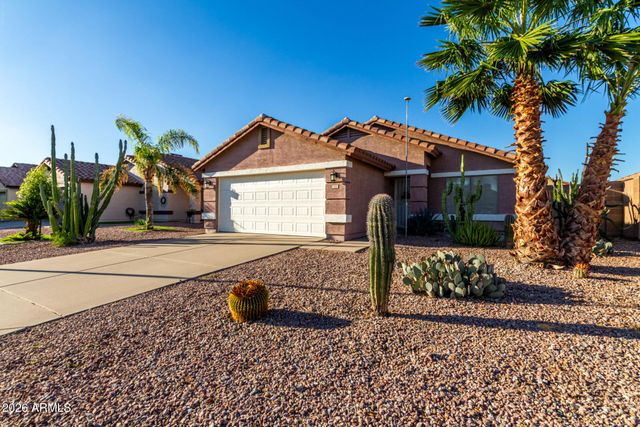 920 E PIMA Avenue, Apache Junction, AZ 85119