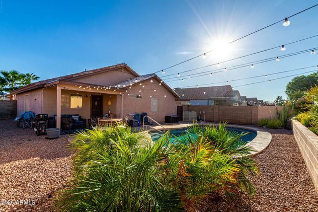 920 E PIMA Avenue, Apache Junction, AZ 85119