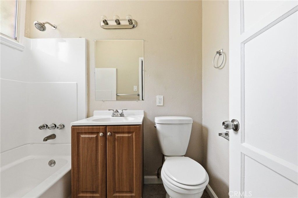 Image 26 of property listing at 8113 Noble, Panorama City, CA 91402