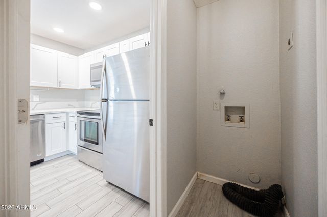 8870 W VILLA RITA Drive, Peoria, AZ 85382