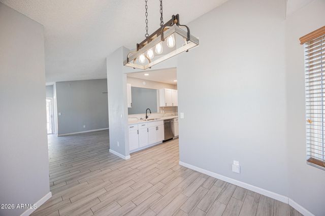 8870 W VILLA RITA Drive, Peoria, AZ 85382