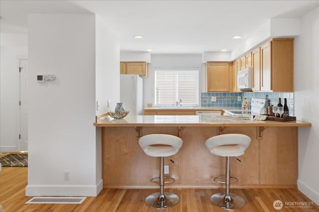 2813 NW 56th Street, Seattle, WA 98107