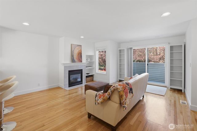 2813 NW 56th Street, Seattle, WA 98107