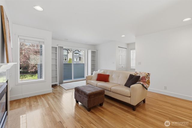 2813 NW 56th Street, Seattle, WA 98107