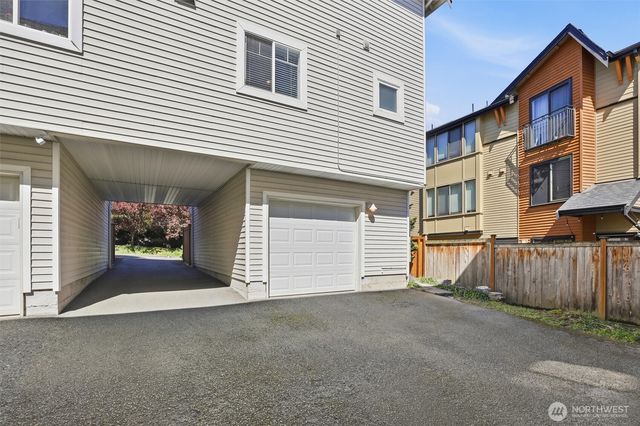 2813 NW 56th Street, Seattle, WA 98107