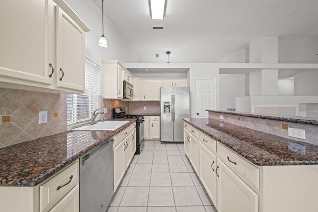 26 Maize Meadow Place, The Woodlands, TX 77381