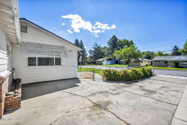 724 W 5th Street, Carson City, NV 89703