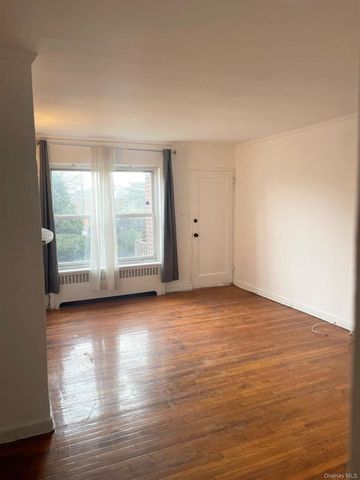 214 Hillside Avenue 27A, Queens Village, NY 11427