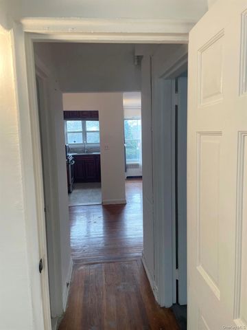 214 Hillside Avenue 27A, Queens Village, NY 11427