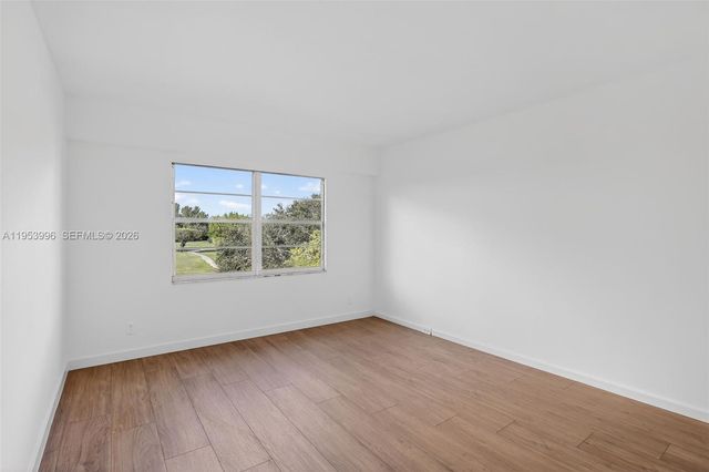 12601 SW 13th St 411G, Pembroke Pines, FL 33027