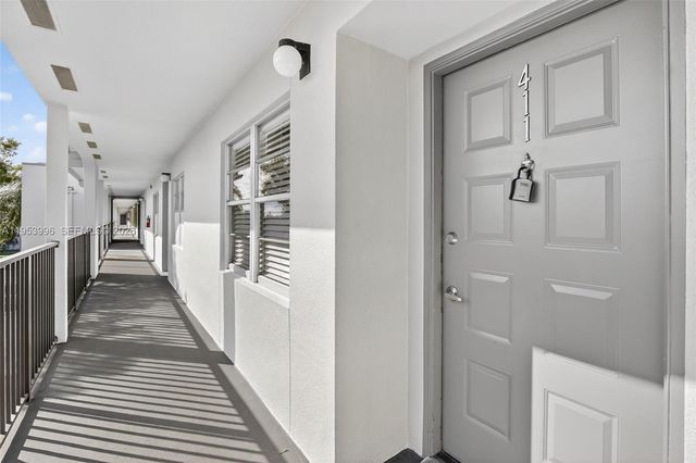 12601 SW 13th St 411G, Pembroke Pines, FL 33027