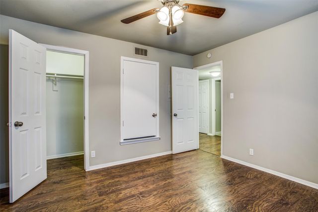 3825 Camelot Street A, Denton, TX 76209