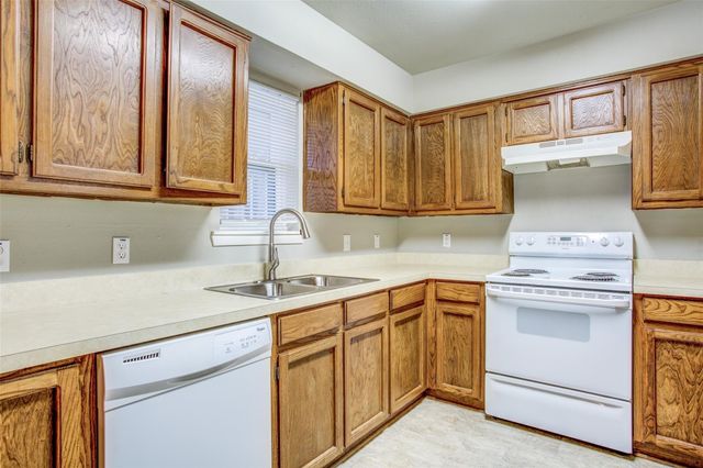 3825 Camelot Street A, Denton, TX 76209