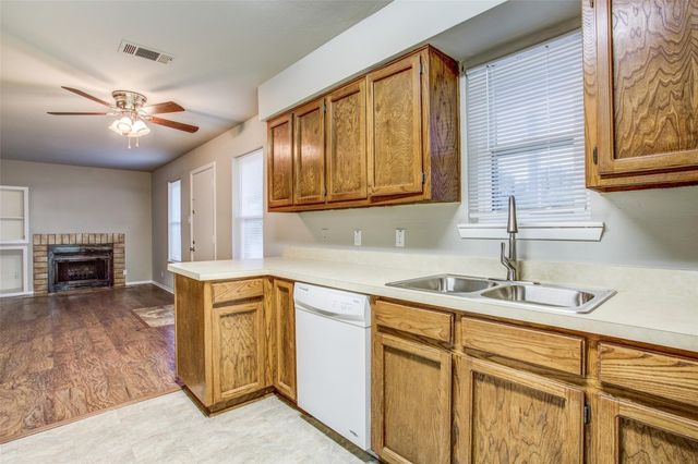 3825 Camelot Street A, Denton, TX 76209