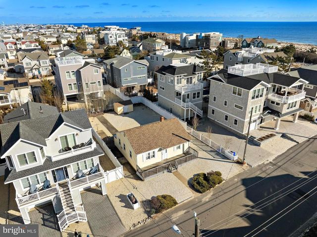 17 E KIRKLAND AVE, Long Beach Township, NJ 08008