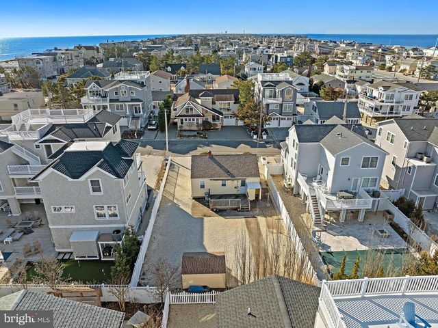 17 E KIRKLAND AVE, Long Beach Township, NJ 08008