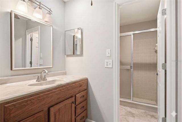 18 WINDRUSH BAY DRIVE, Tarpon Springs, FL 34689