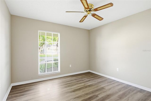 18 WINDRUSH BAY DRIVE, Tarpon Springs, FL 34689