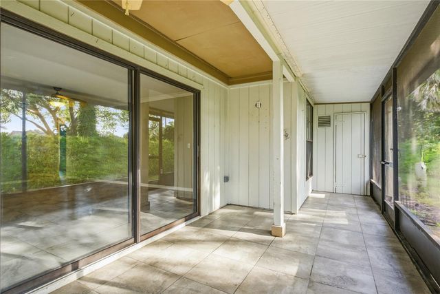 18 WINDRUSH BAY DRIVE, Tarpon Springs, FL 34689
